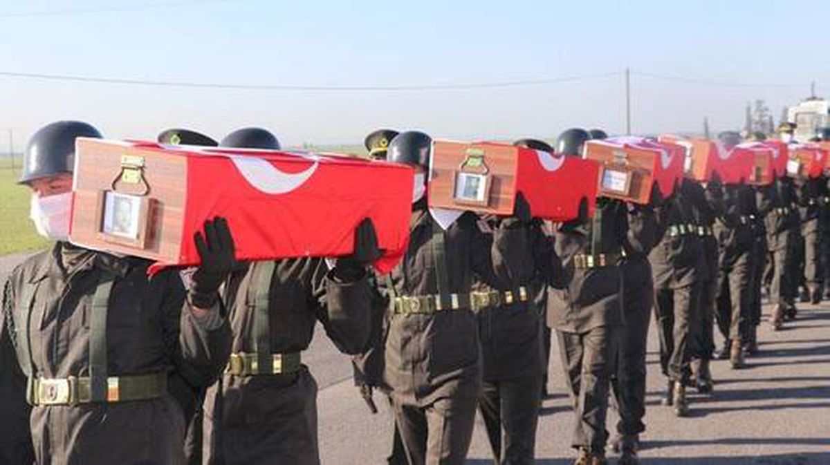 46 yıl sonra toplu mezarlardan çıkartılan 14 çocuk, düzenlenen törenle şehitliğe defnedildi