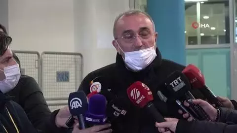 Abdurrahim Albayrak: 'Liderliğimiz camiamıza hayırlı olsun' Abdurrahim Albayrak: 'Liderliğimiz camiamıza hayırlı olsun'