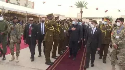 Akar ve TSK komuta kademesi, Libya Kara Harp Okulu mezuniyet törenine katıldı Akar ve TSK komuta kademesi, Libya Kara Harp Okulu mezuniyet törenine katıldı