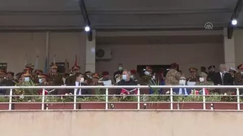 Akar ve TSK komuta kademesi, Libya Kara Harp Okulu mezuniyet törenine katıldı Akar ve TSK komuta kademesi, Libya Kara Harp Okulu mezuniyet törenine katıldı