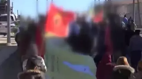 Son dakika haber | Ayn İsa beldesini Esed rejimine devretmeye direnen YPG/PKK, Rusya ile gerilimi tırmandırıyor Son dakika haber | Ayn İsa beldesini Esed rejimine devretmeye direnen YPG/PKK, Rusya ile gerilimi tırmandırıyor