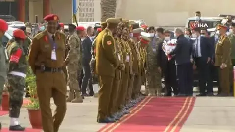 Bakan Akar, Libya'da askeri törene katıldı Bakan Akar, Libya'da askeri törene katıldı