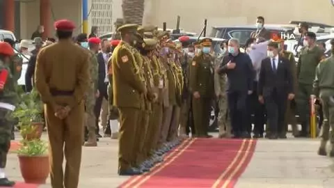 Bakan Akar, Libya'da askeri törene katıldı Bakan Akar, Libya'da askeri törene katıldı