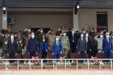 Akar ve TSK komuta kademesi, Libya Kara Harp Okulu mezuniyet törenine katıldı Akar ve TSK komuta kademesi, Libya Kara Harp Okulu mezuniyet törenine katıldı