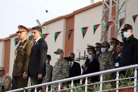 Akar ve TSK komuta kademesi, Libya Kara Harp Okulu mezuniyet törenine katıldı Akar ve TSK komuta kademesi, Libya Kara Harp Okulu mezuniyet törenine katıldı