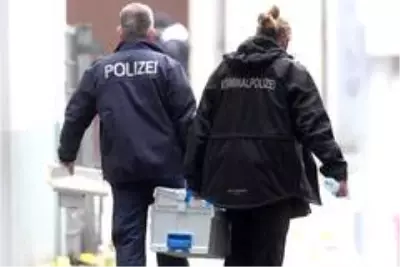 - Berlin polisi silahlı çatışmaya karışanların izini sürüyor - Berlin polisi silahlı çatışmaya karışanların izini sürüyor