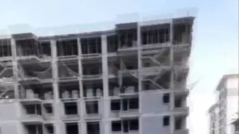 Son dakika 3. sayfa: Çalıştığı inşaatın 9. katından düşen işçi hayatını kaybetti Son dakika 3. sayfa: Çalıştığı inşaatın 9. katından düşen işçi hayatını kaybetti