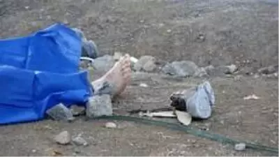 Çalıştığı inşaatın 9. katından düşen işçiden geriye acı dolu fotoğraf karesi kaldı Çalıştığı inşaatın 9. katından düşen işçiden geriye acı dolu fotoğraf karesi kaldı
