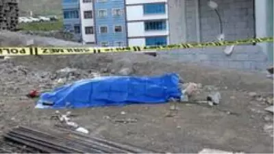 Çalıştığı inşaatın 9. katından düşen işçiden geriye acı dolu fotoğraf karesi kaldı Çalıştığı inşaatın 9. katından düşen işçiden geriye acı dolu fotoğraf karesi kaldı