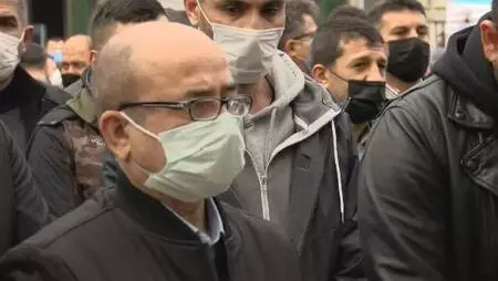 Engin Nurşani, türkülerle son yolculuğuna uğurlandı