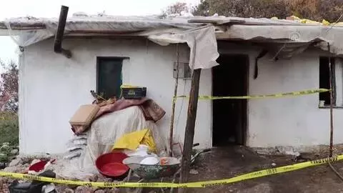 Evde çıkan yangında 2 yaşındaki çocuk öldü Evde çıkan yangında 2 yaşındaki çocuk öldü