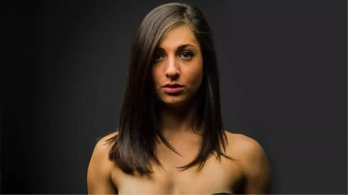 Genç kadın, 'Kıyafetin uygunsuz' denilerek gittiği restorandan kovuldu