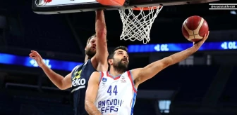 ING Basketbol Süper Ligi: Anadolu Efes: 85 Fenerbahçe: 72