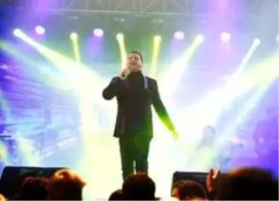 'Kalk Gidelim' yılbaşında final yapıyor 'Kalk Gidelim' yılbaşında final yapıyor