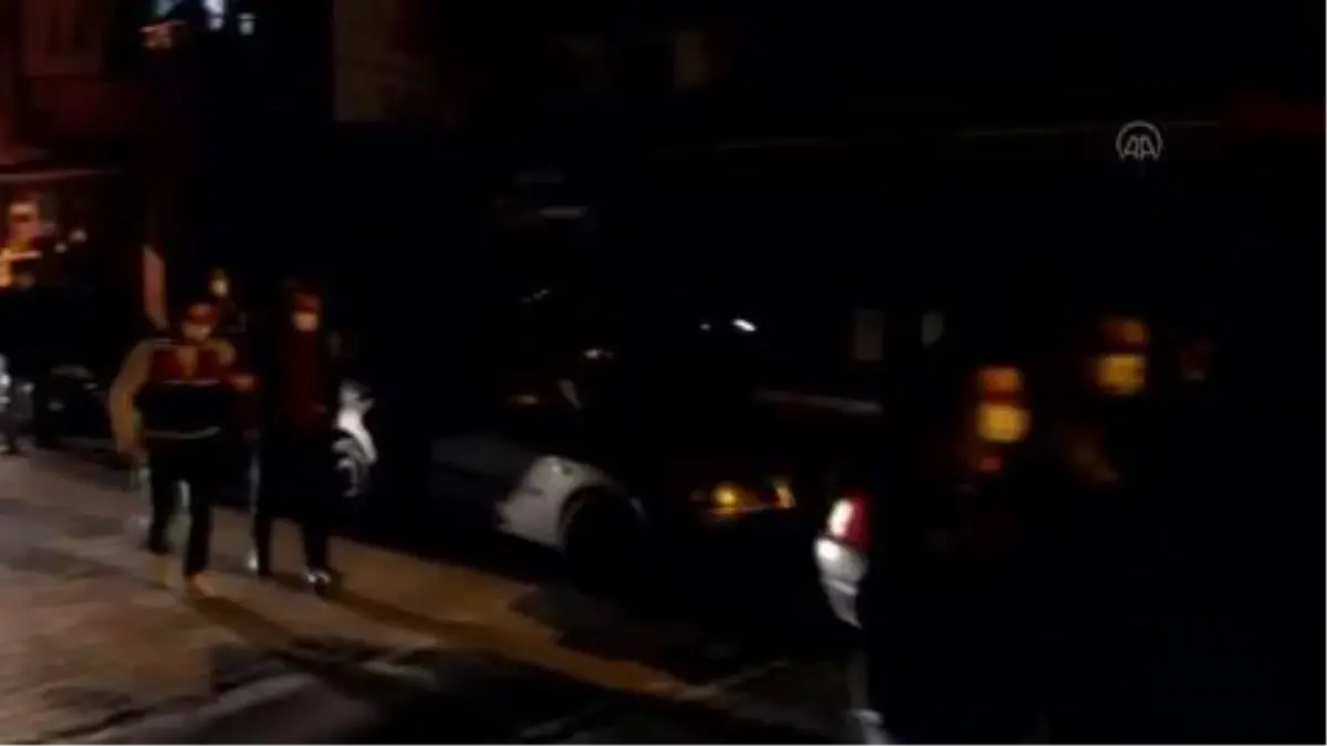 Kumar oynanan evde 8 kişi yakalandı