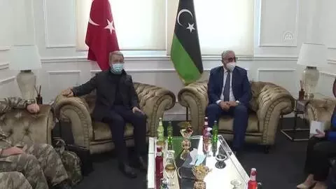 Milli Savunma Bakanı Akar, Libya İçişleri Bakanı Başağa ile görüştü Milli Savunma Bakanı Akar, Libya İçişleri Bakanı Başağa ile görüştü