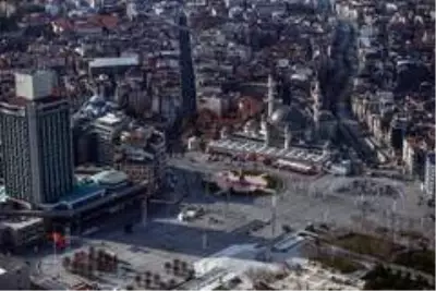 Polis helikopteriyle kısıtlama denetiminde İstanbul'un eşsiz manzarası görüntülendi