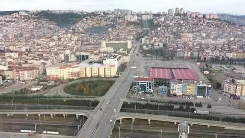 Son dakika... Sokağa çıkma kısıtlamasına uyuldu Son dakika... Sokağa çıkma kısıtlamasına uyuldu