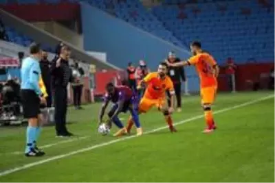 Galatasaray, Trabzonspor'u 2-0 mağlup etti Galatasaray, Trabzonspor'u 2-0 mağlup etti