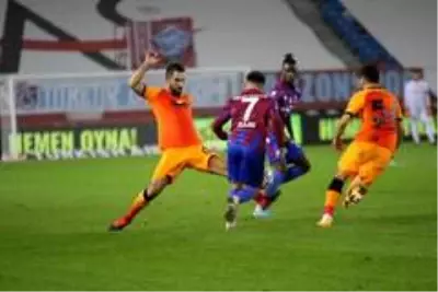 Galatasaray, Trabzonspor'u 2-0 mağlup etti Galatasaray, Trabzonspor'u 2-0 mağlup etti