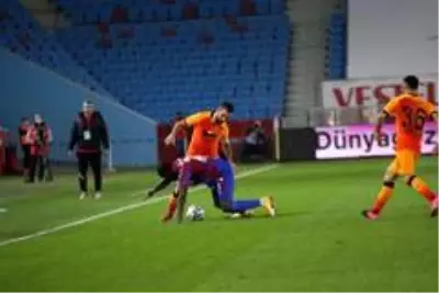 Galatasaray, Trabzonspor'u 2-0 mağlup etti Galatasaray, Trabzonspor'u 2-0 mağlup etti