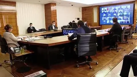 Ticaret Bakanı Ruhsar Pekcan, Diyarbakır iş dünyası ile bir araya geldi Ticaret Bakanı Ruhsar Pekcan, Diyarbakır iş dünyası ile bir araya geldi