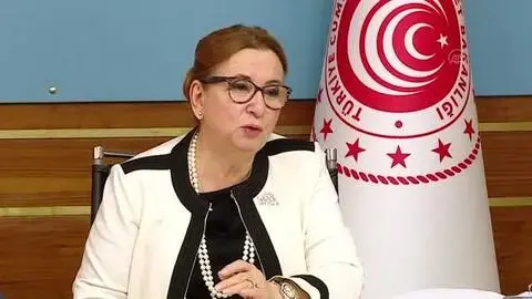 Ticaret Bakanı Ruhsar Pekcan, Diyarbakır iş dünyası ile bir araya geldi Ticaret Bakanı Ruhsar Pekcan, Diyarbakır iş dünyası ile bir araya geldi