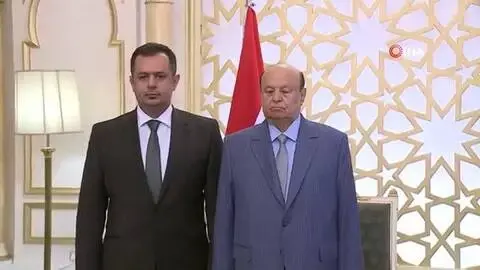 Yemen'in yeni hükümeti Suudi Arabistan'da yemin etti