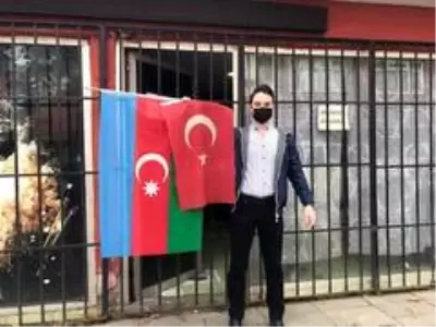 Son dakika haberleri! Beykoz'da Azerbaycan ve Türk bayraklarına çirkin saldırı kamerada Son dakika haberleri! Beykoz'da Azerbaycan ve Türk bayraklarına çirkin saldırı kamerada