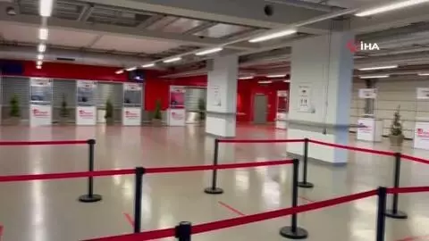 - Düsseldorf'da Covid-19'a karşı aşı merkezi açıldı - Düsseldorf'da Covid-19'a karşı aşı merkezi açıldı