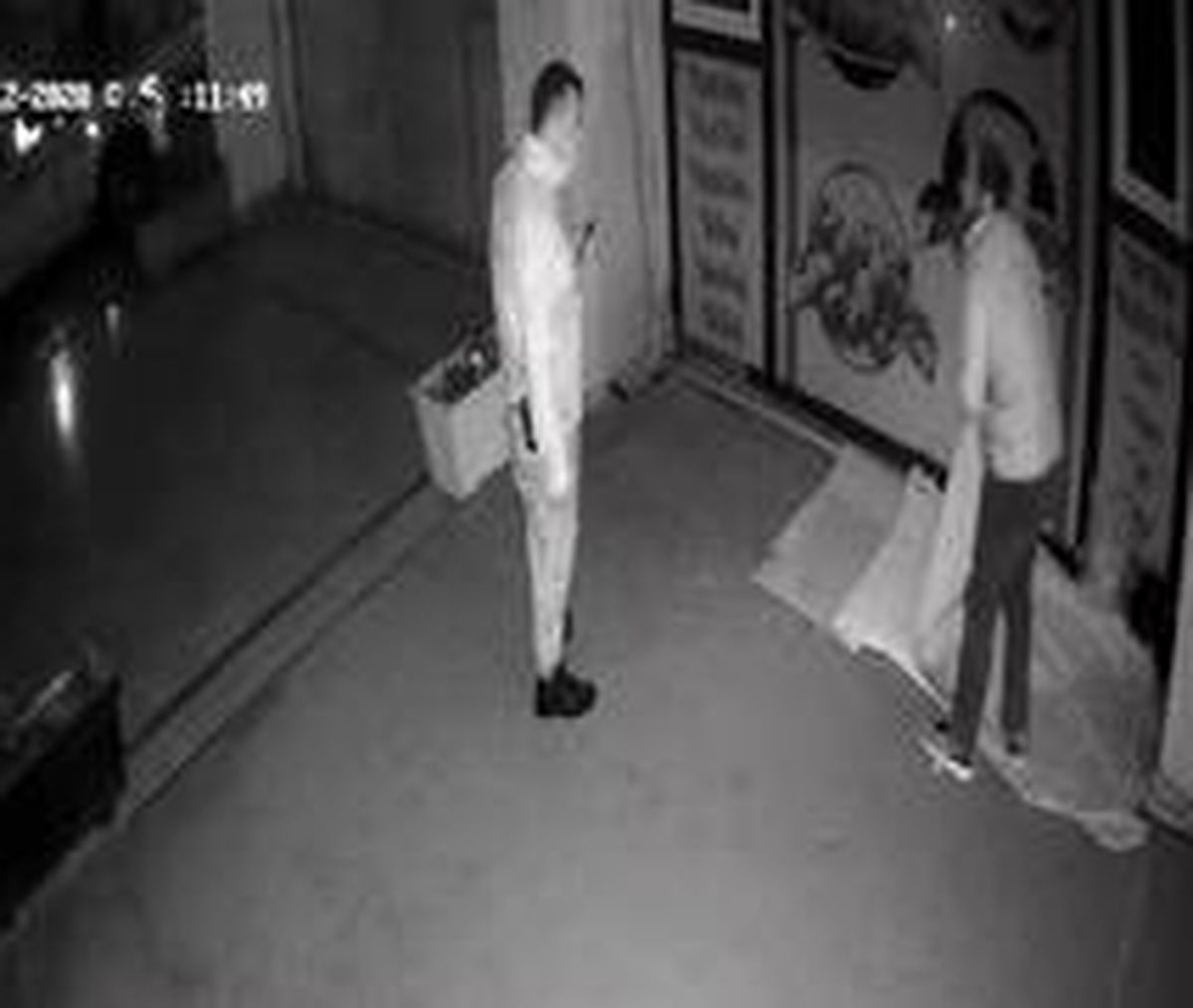 Son dakika haber... 'Gidecek yerim yok' diyen vatandaş polis tarafından sokakta uyurken bulunup, misafirhaneye alındı