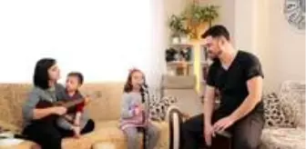 Gökdere: Korona virüs kısıtlamasında ailece müzik grubu kurdular, izlenme rekoru kırdılar Gökdere: Korona virüs kısıtlamasında ailece müzik grubu kurdular, izlenme rekoru kırdılar