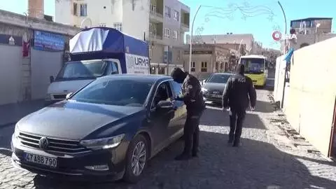 Mardin'de sokağa çıkma kısıtlamasının ikinci gününde de sessizlik hakim Mardin'de sokağa çıkma kısıtlamasının ikinci gününde de sessizlik hakim