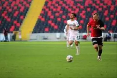 Süper Lig: Gaziantep FK: 3 Aytemiz Alanyaspor: 1 (Maç sonucu) Süper Lig: Gaziantep FK: 3 Aytemiz Alanyaspor: 1 (Maç sonucu)