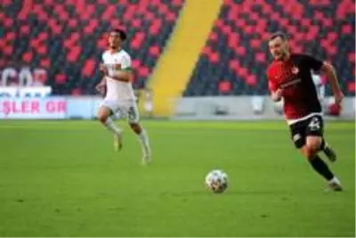 Süper Lig: Gaziantep FK: 3 Aytemiz Alanyaspor: 1 (Maç sonucu) Süper Lig: Gaziantep FK: 3 Aytemiz Alanyaspor: 1 (Maç sonucu)