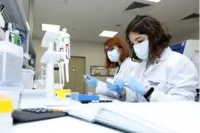 Türkiye'de bu ölçekte ilk ve tek olan, dünya standartlarındaki merkezde enfeksiyon hastalıkları araştırılacak Türkiye'de bu ölçekte ilk ve tek olan, dünya standartlarındaki merkezde enfeksiyon hastalıkları araştırılacak