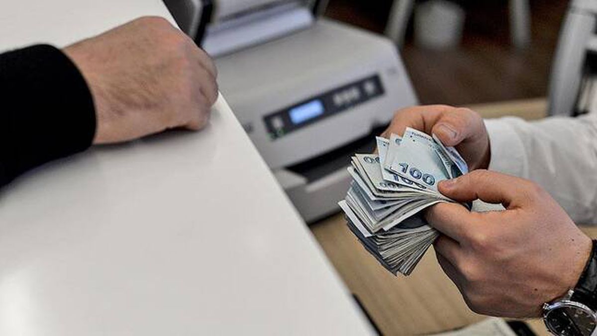 2021 Memur maaşları ne kadar olacak? 2021 öğretmen, polis, hemşire maaşı kaç TL? Memur maaşı zamları detayları!