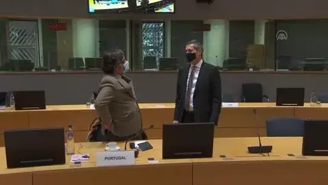 AB ülkeleri İngiltere ile ticaret anlaşmasını onayladı AB ülkeleri İngiltere ile ticaret anlaşmasını onayladı