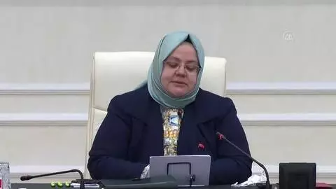 Asgari ücret 2021 için net 2 bin 825 lira 90 kuruş oldu Asgari ücret 2021 için net 2 bin 825 lira 90 kuruş oldu