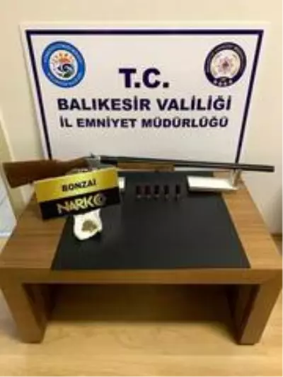 Balıkesir'de 17 uyuşturucu şüphelisi yakalandı Balıkesir'de 17 uyuşturucu şüphelisi yakalandı