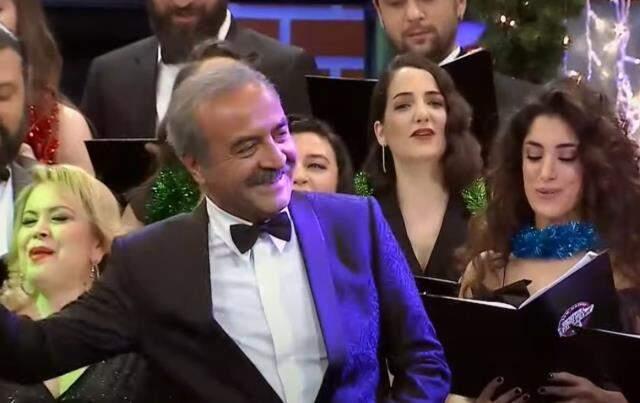 ÇGHB 2 yılbaşı konuğu Şahin Irmak kimdir? Çok Güzel Hareketler Bunlar Şahin Irmak kaç yaşında, nereli? ÇGHB 2 yılbaşı konuğu Şahin Irmak kimdir? Çok Güzel Hareketler Bunlar Şahin Irmak kaç yaşında, nereli?
