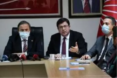 CHP, rüşvetten tutuklanan eski Belediye Başkanı Kadir Aydar'a sahip çıktı CHP, rüşvetten tutuklanan eski Belediye Başkanı Kadir Aydar'a sahip çıktı