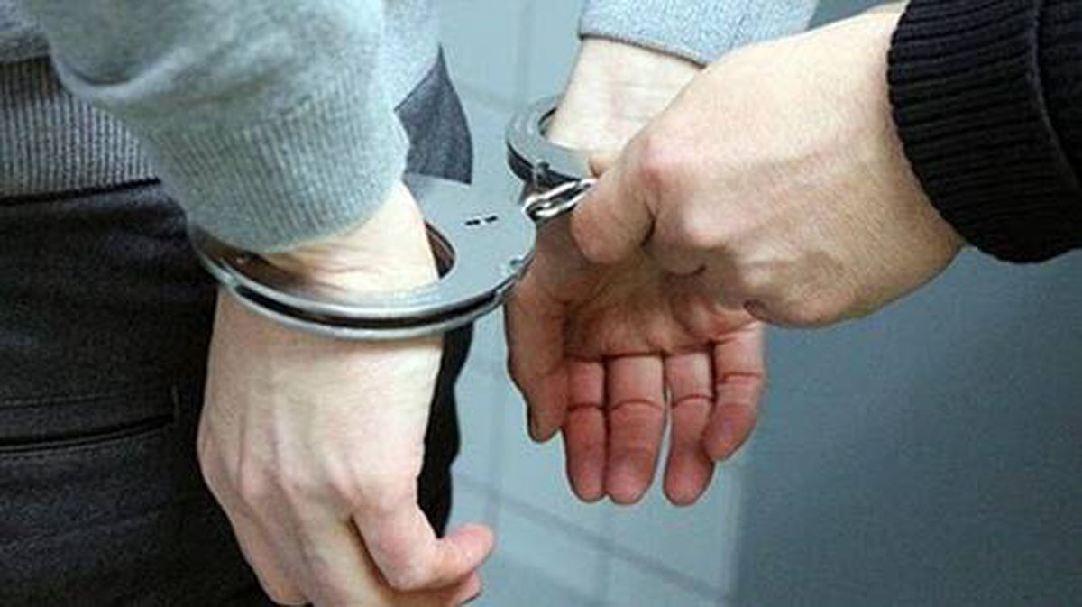 Devriye gezen polis ekibine annesini öldürdüğünü itiraf eden kişi gözaltına alındı