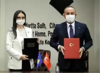 Kosova Dışişleri Bakanı Haradinaj-Stublla, Çavuşoğlu ile düzenlenen ortak basın toplantısında konuştu Açıklaması Kosova Dışişleri Bakanı Haradinaj-Stublla, Çavuşoğlu ile düzenlenen ortak basın toplantısında konuştu Açıklaması