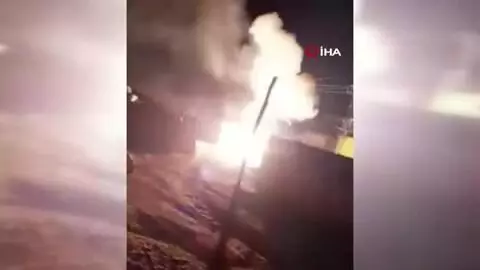 Son dakika haberi | - Diyarbakır'da trafo bomba gibi patladı Son dakika haberi | - Diyarbakır'da trafo bomba gibi patladı