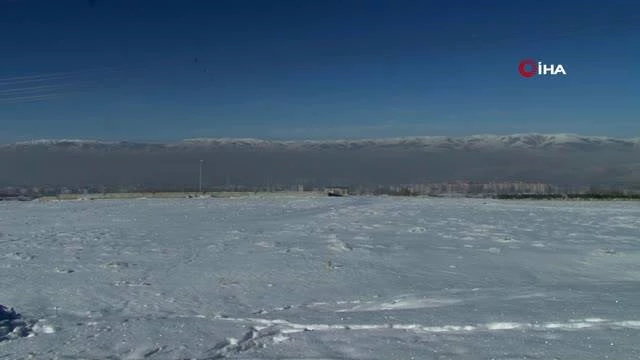 Erzurum'da hava kirliliği siyah bulutlar oluşturdu