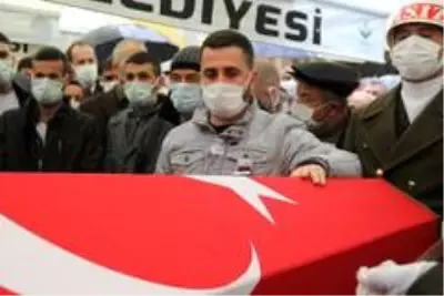 İzmir şehidine hüzünlü veda İzmir şehidine hüzünlü veda