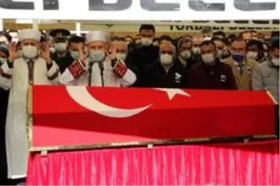 İzmir şehidine hüzünlü veda İzmir şehidine hüzünlü veda