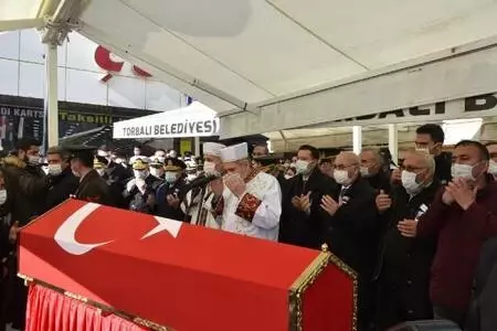 Son dakika haber: Şehit Uzman Çavuş Özbent son yolculuğuna uğurlandı Son dakika haber: Şehit Uzman Çavuş Özbent son yolculuğuna uğurlandı