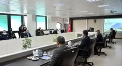Prof. Dr. İlter Kuş, Üniversitedeki gelişmeler hakkında il protokolünü bilgilendirdi Prof. Dr. İlter Kuş, Üniversitedeki gelişmeler hakkında il protokolünü bilgilendirdi